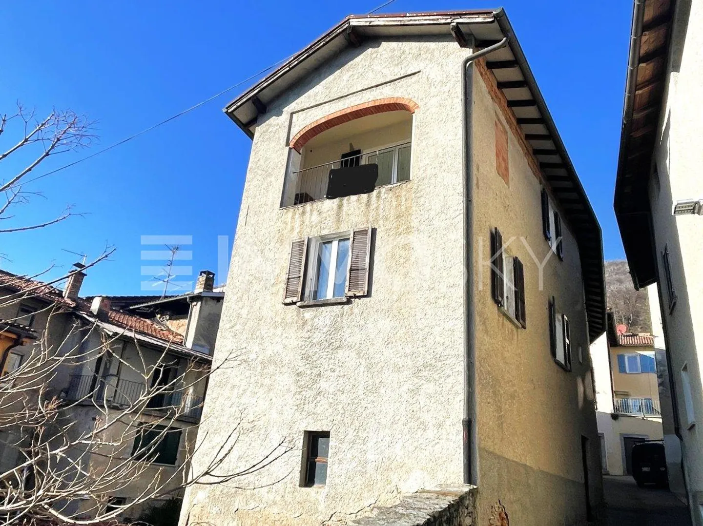 Charming Historic House in Novaggio - Photo 3 of 5