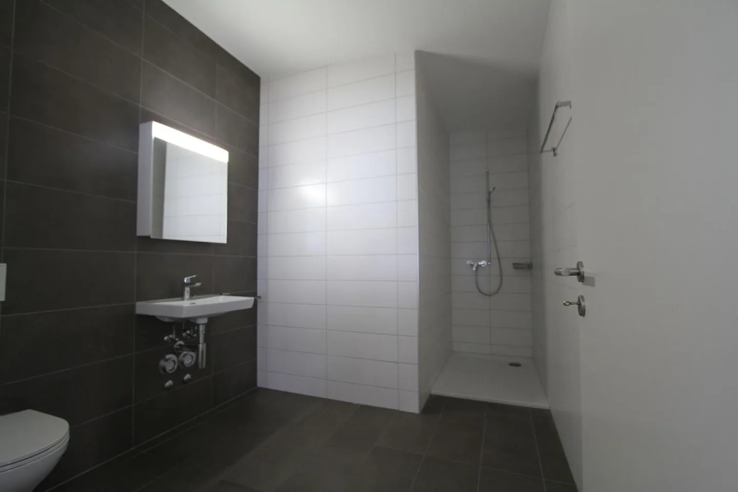 3,5-Zimmer-Dachgeschosswohnung - Foto 8 von 10