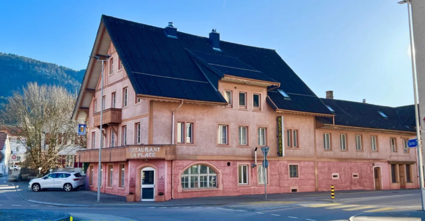Immeuble Locatif avec Restaurant - Photo 1 sur 13