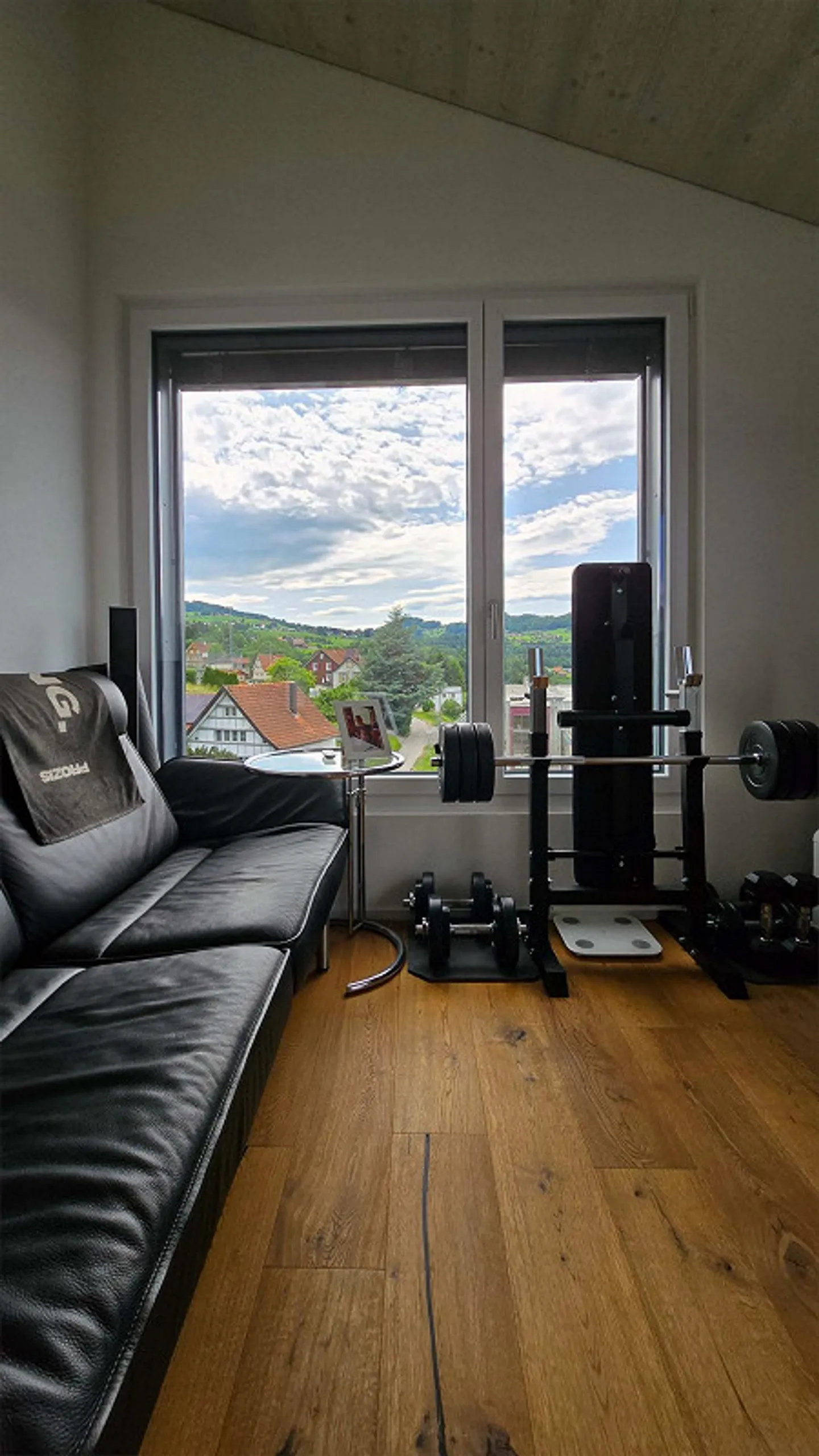 Moderno attico di 4,5 stanze con vista mozzafiato a Wolfhalden - Foto 12 di 18