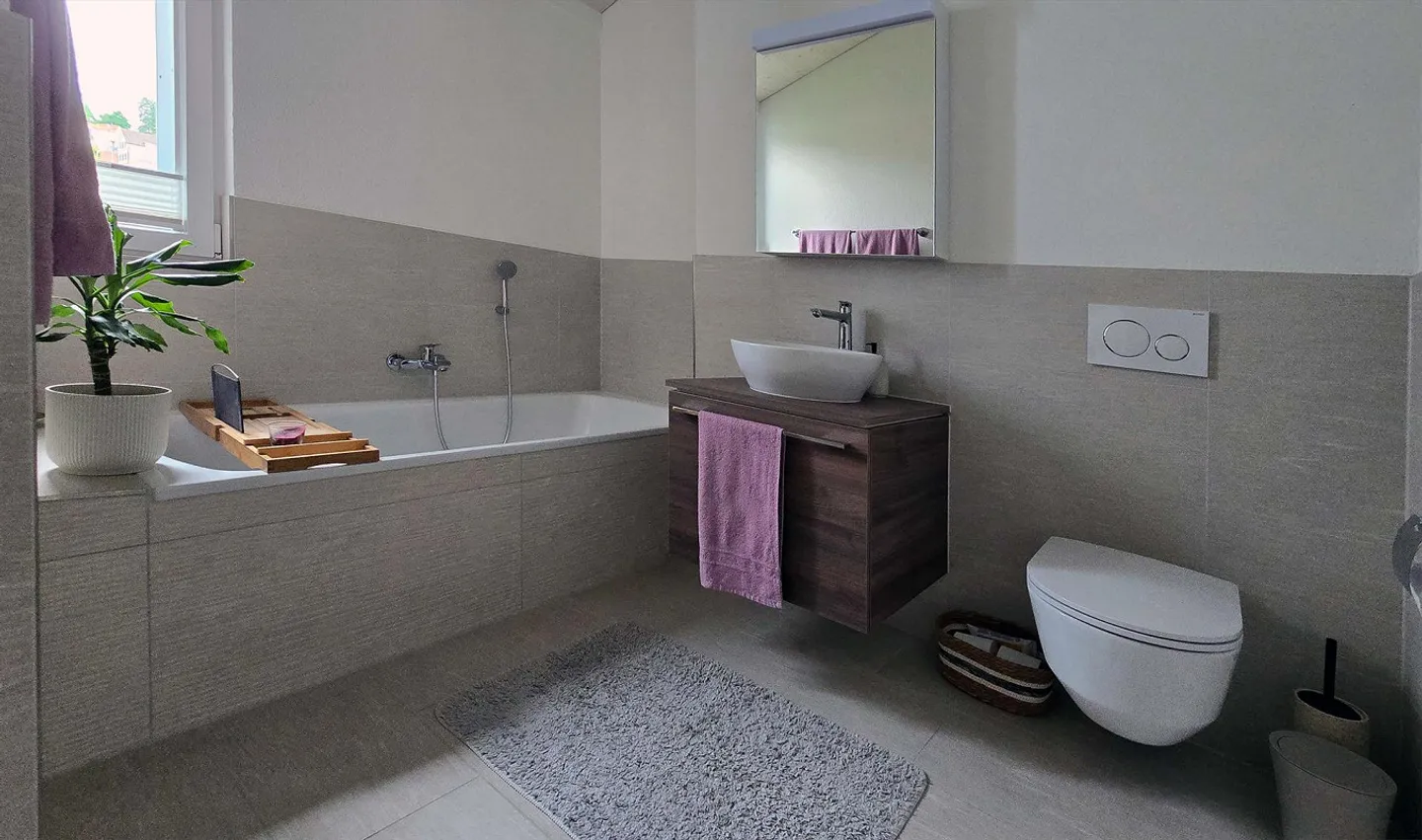 Moderno attico di 4,5 stanze con vista mozzafiato a Wolfhalden - Foto 15 di 18