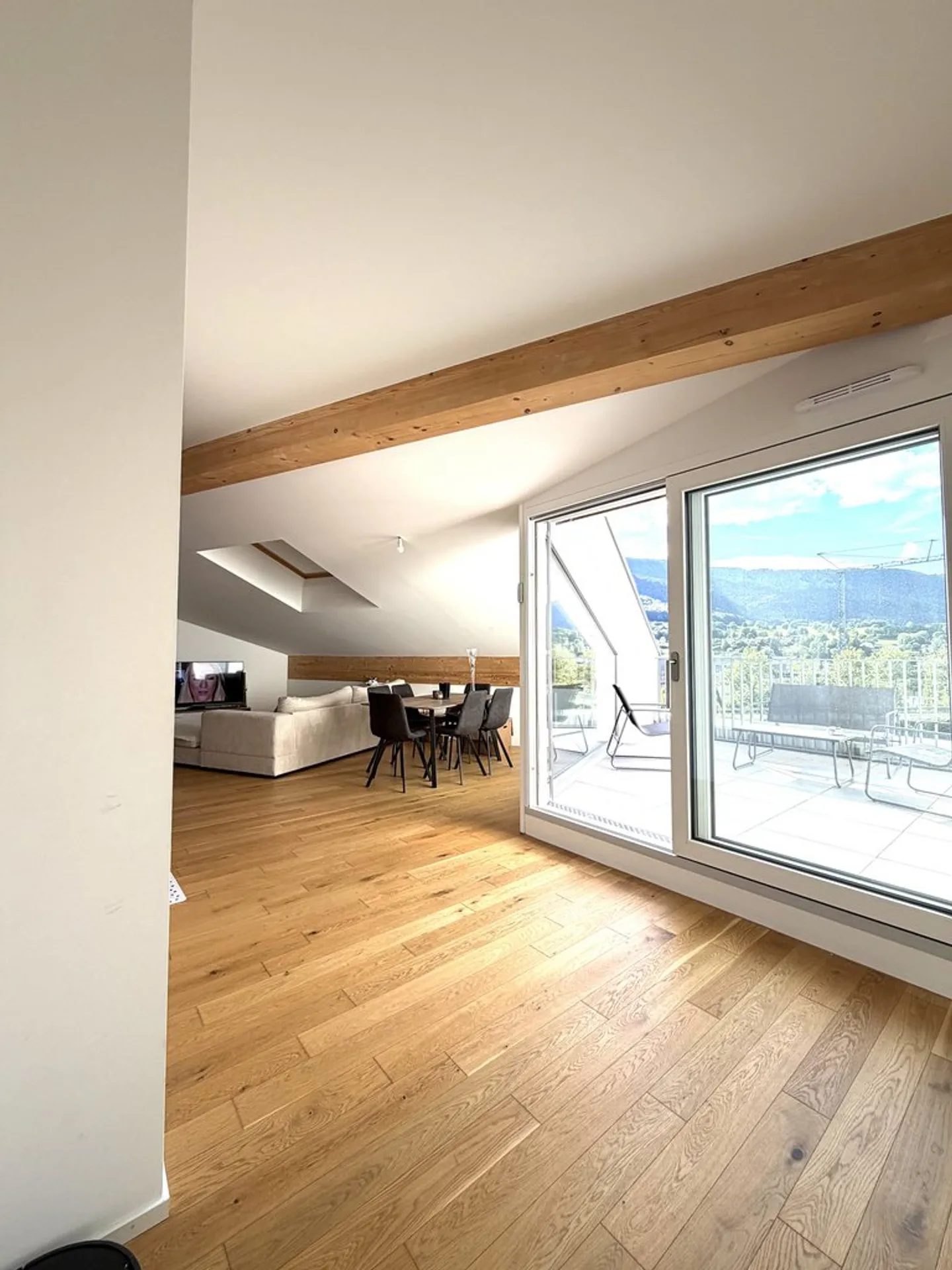 Charmant Appartement 2.5 pièces - Photo 1 sur 5