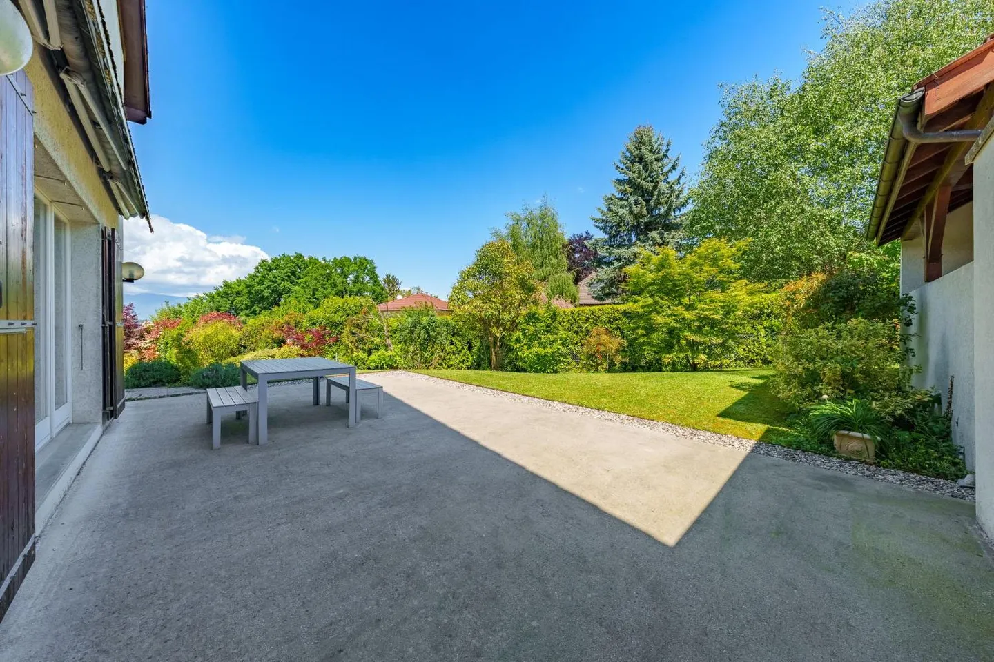 Villa Charmante avec Jardin Ensoleillé - Photo 1 sur 13