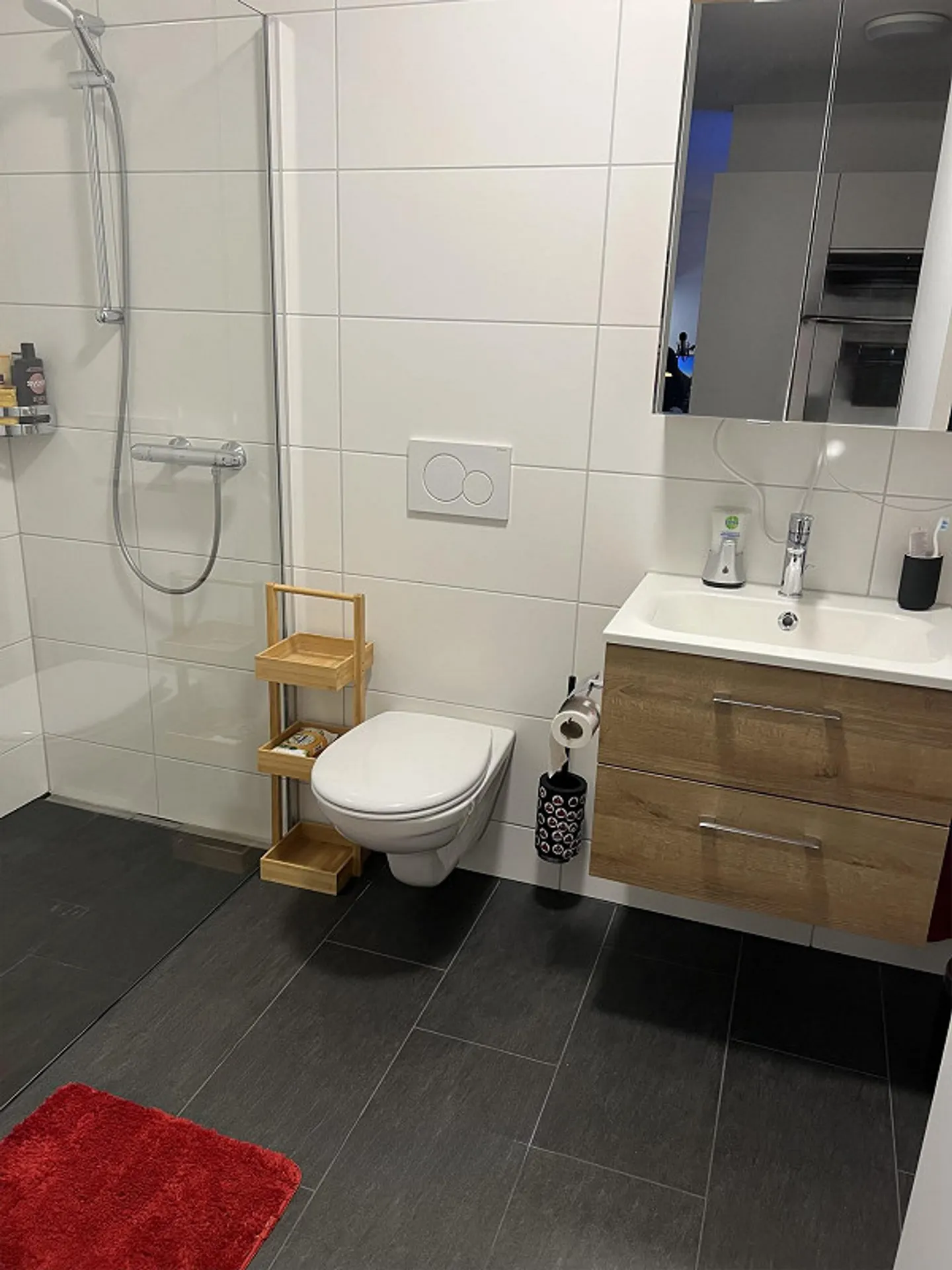 Charmante 2.5 Zimmer Wohnung - Foto 3 von 7