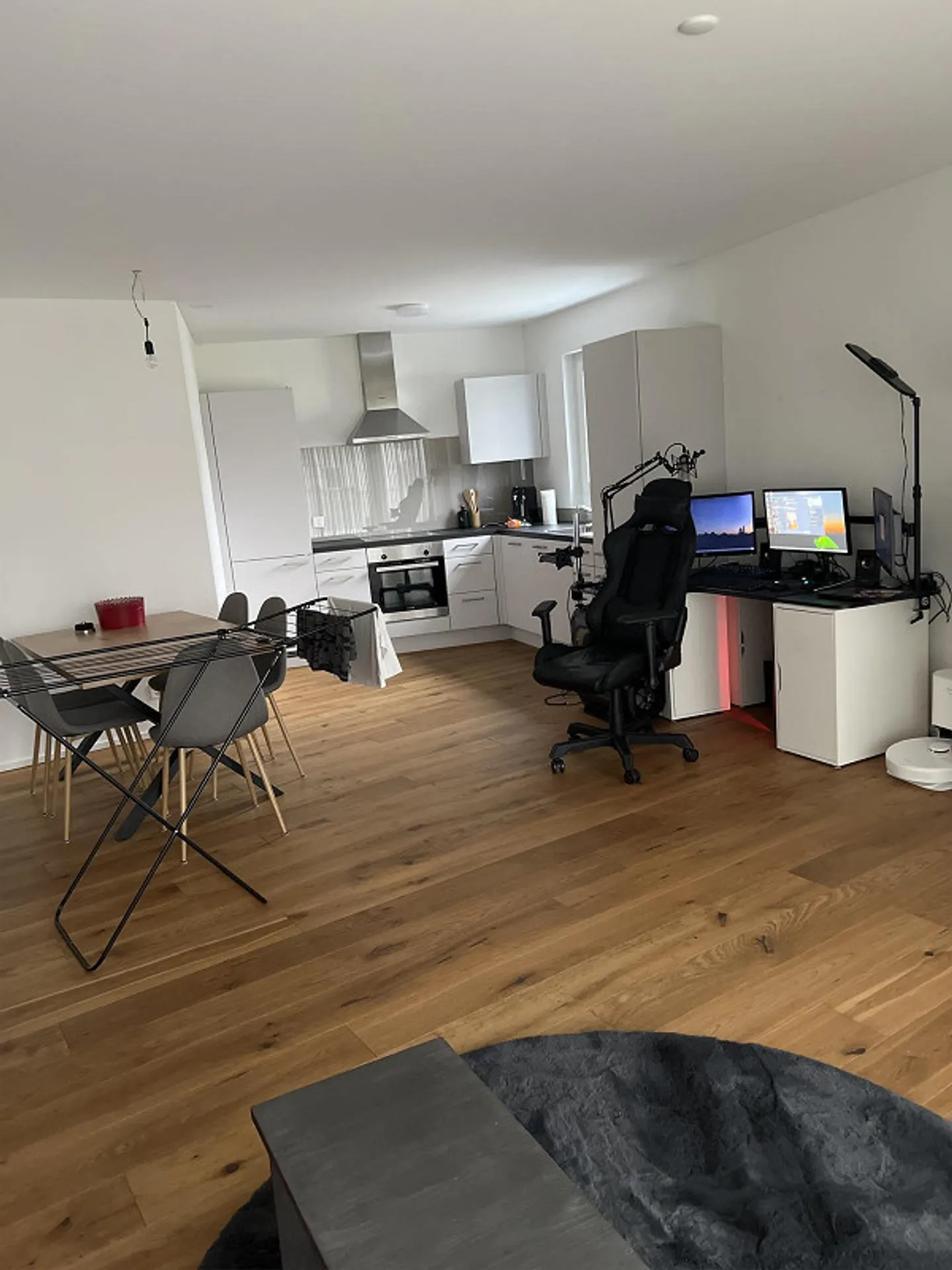 Charmante 2.5 Zimmer Wohnung - Foto 4 von 7