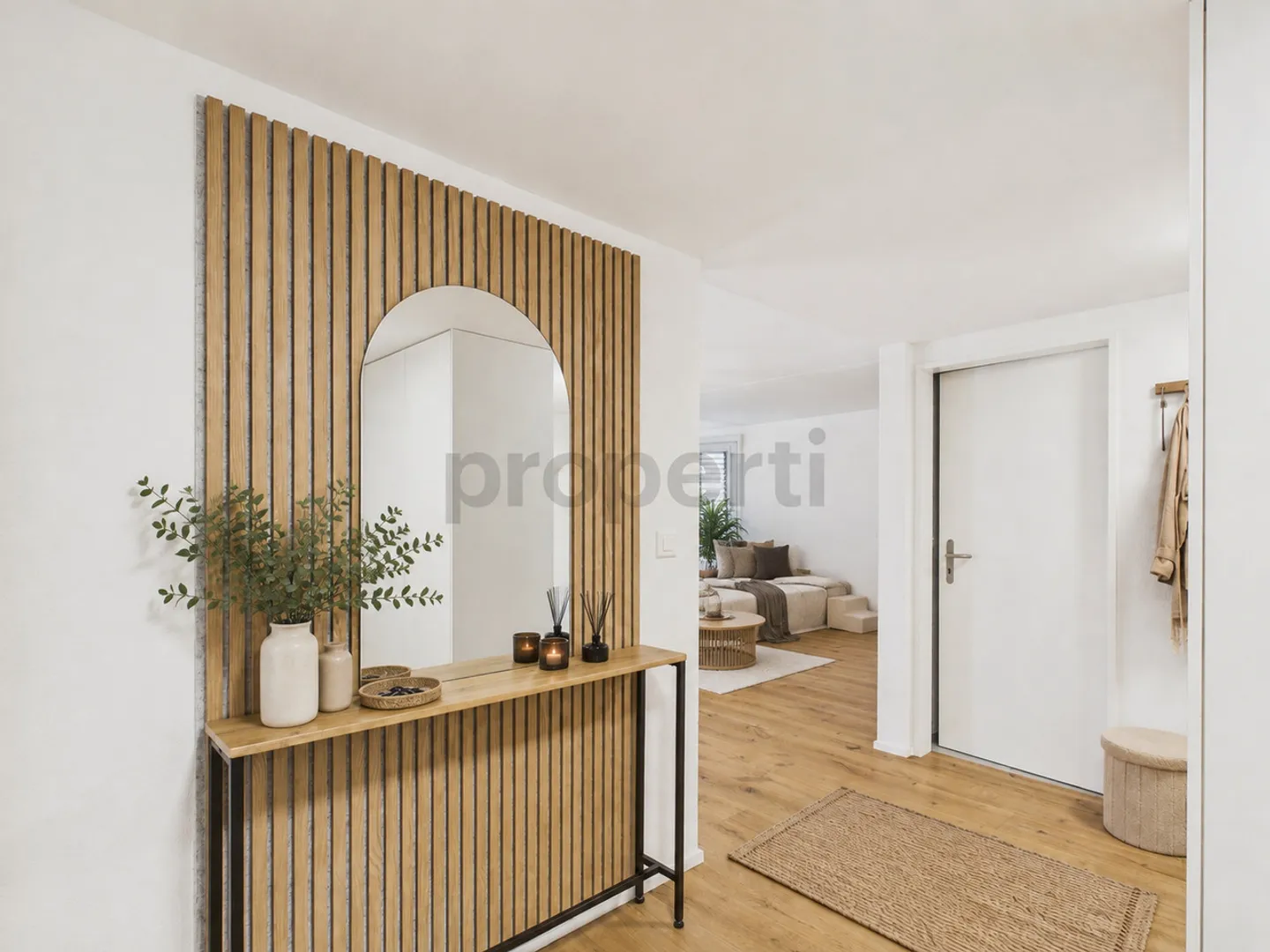 Renovated 3.5-room apartment with private garden terrace and modern amenities - Photo 4 of 11