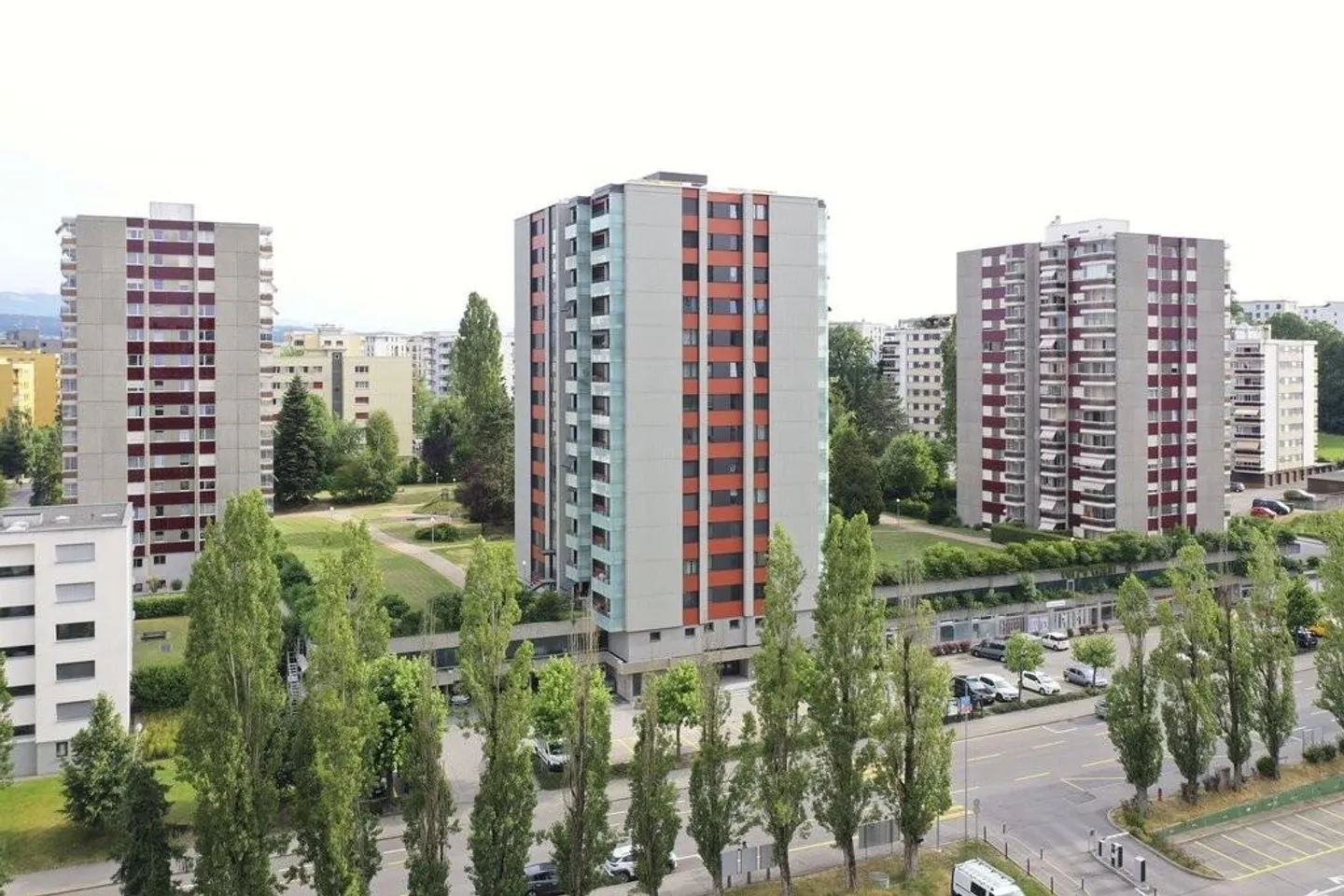 Place de parc extérieure à louer - Photo 1 sur 1