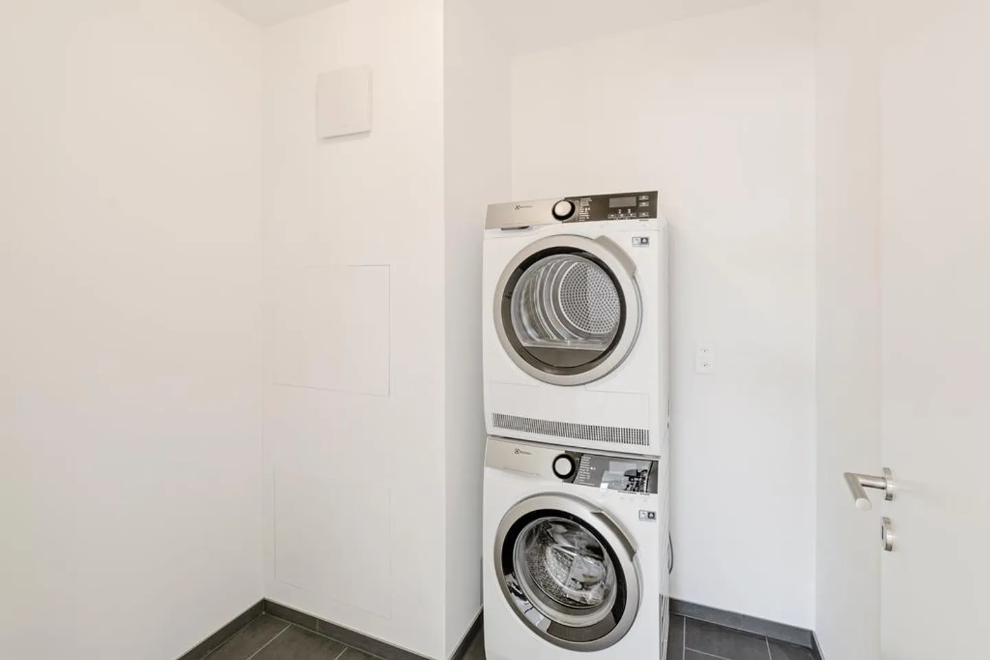 Moderne Attika-Wohnung an zentraler Lage - Foto 5 von 11