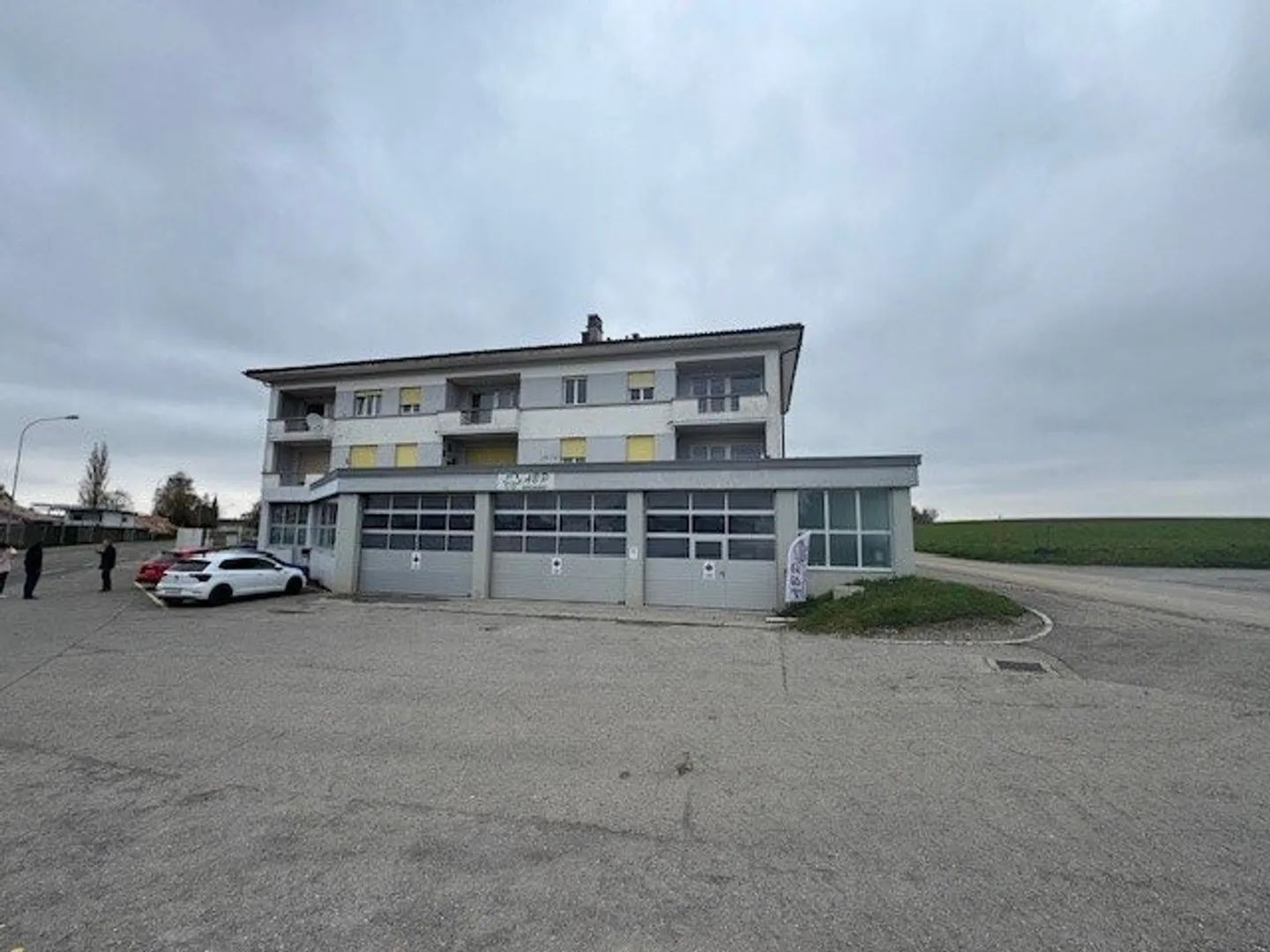 Helle 3,5 Zimmer in der Nähe des Bahnhofs - Foto 1 von 2