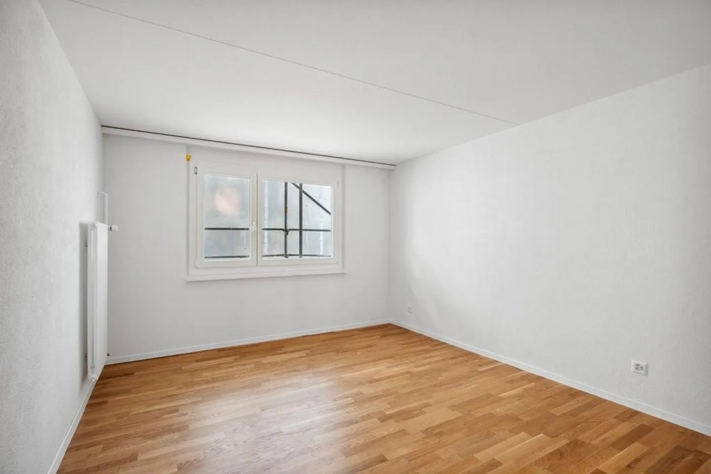 Modern apartment in a quiet location - Photo 3 of 6