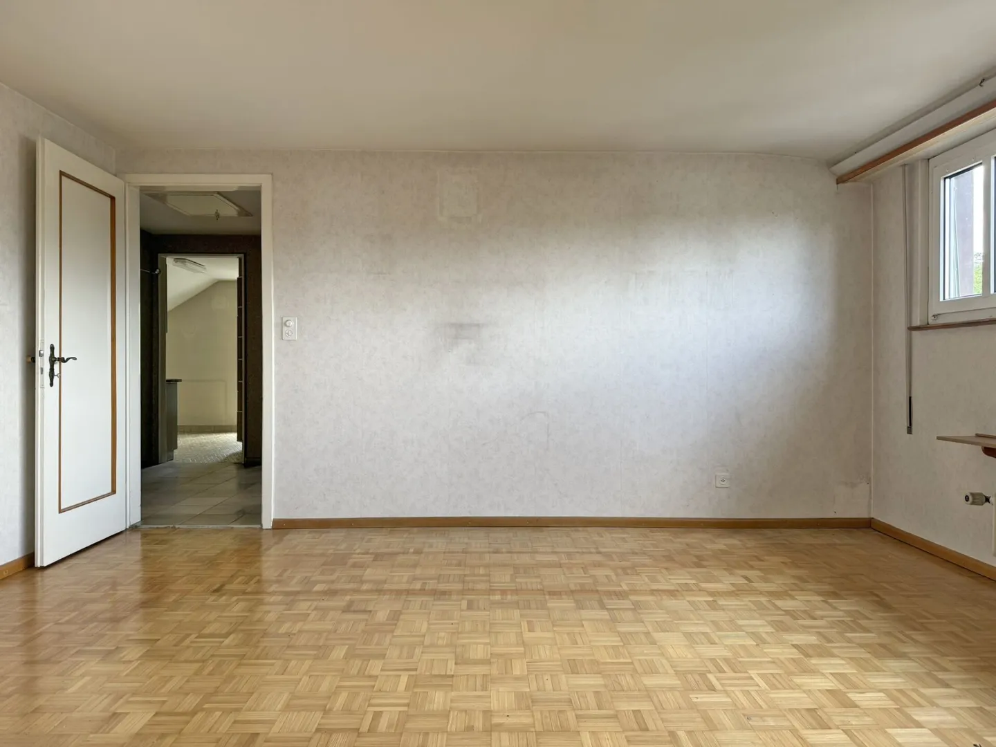 Grosszügige 3.5-Zimmerwohnung - Foto 2 von 11