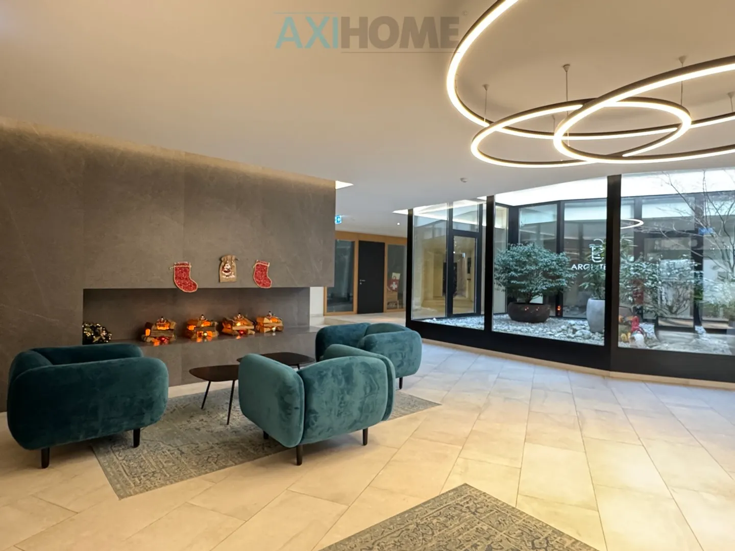 EXKLUSIV, nur wenige Schritte vom See entfernt mit außergewöhnlichem Blick - Foto 2 von 18