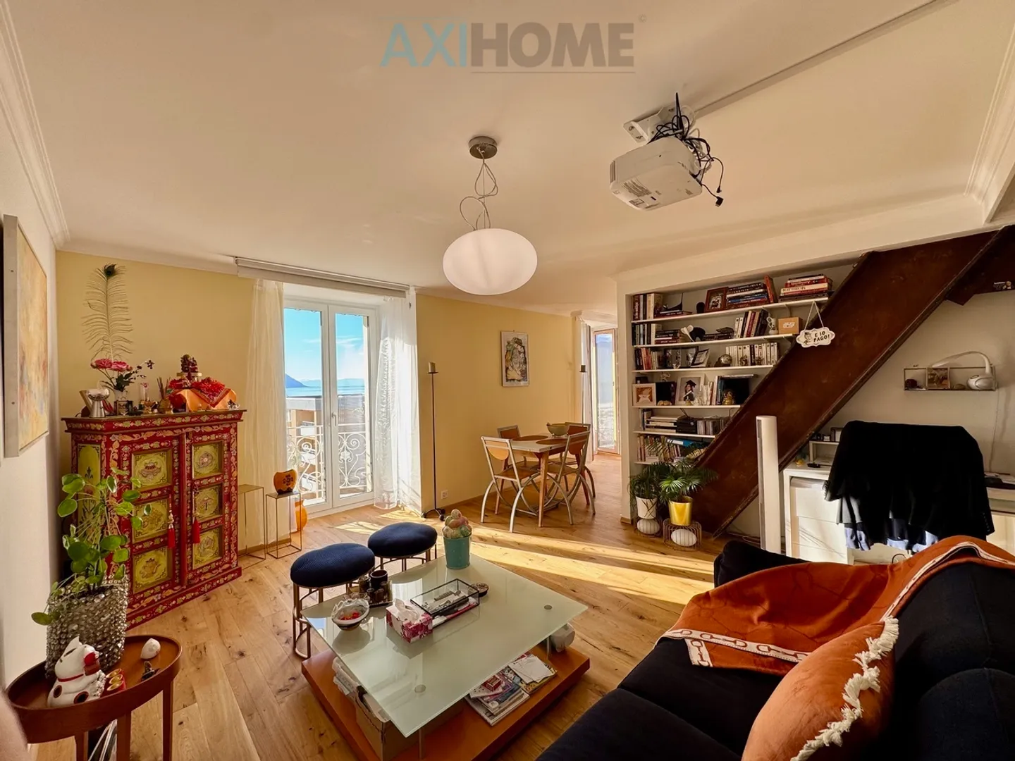 EXKLUSIV, nur wenige Schritte vom See entfernt mit außergewöhnlichem Blick - Foto 8 von 18