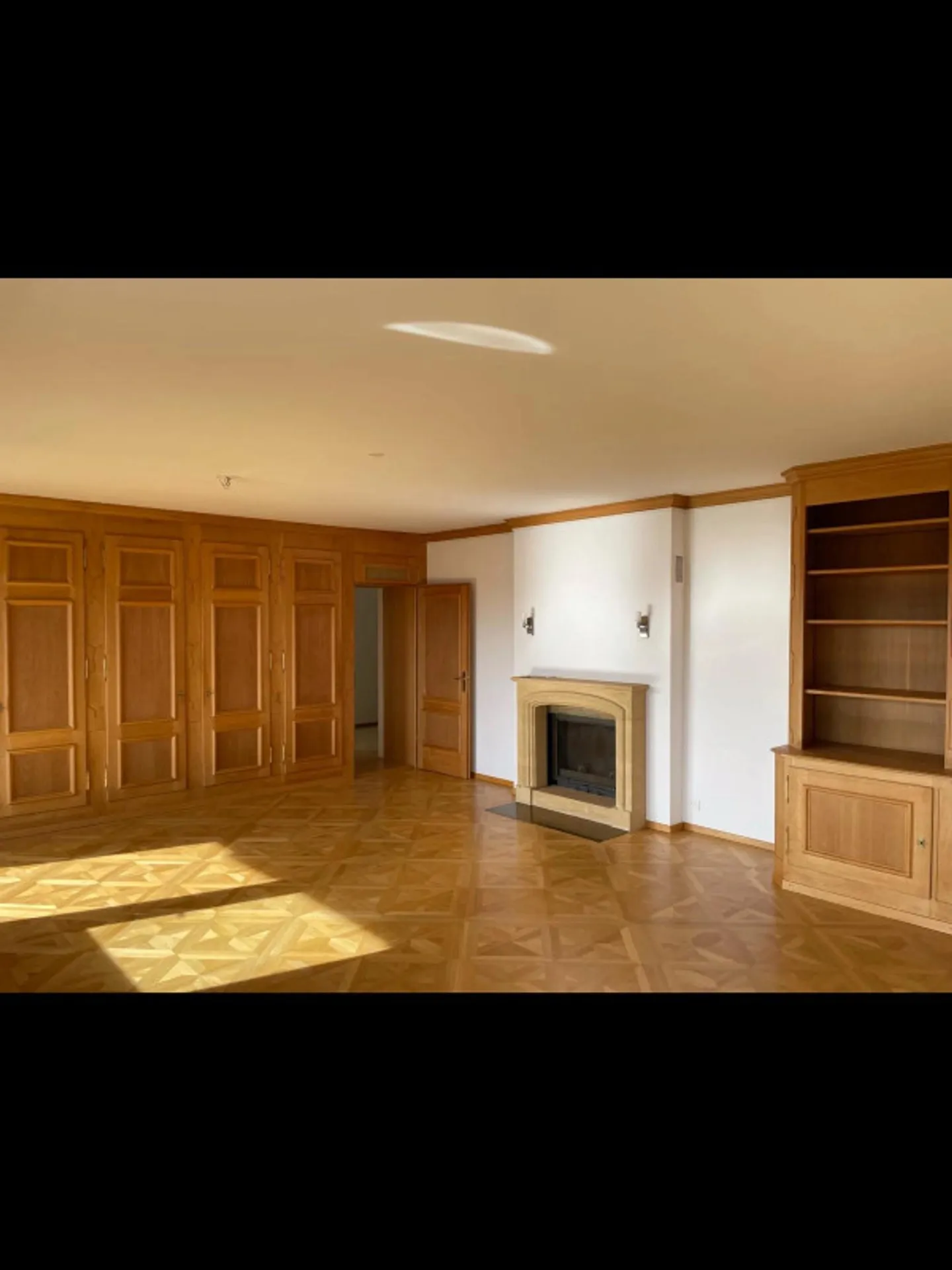 Bright Family Home with Mountain View - Photo 2 of 13