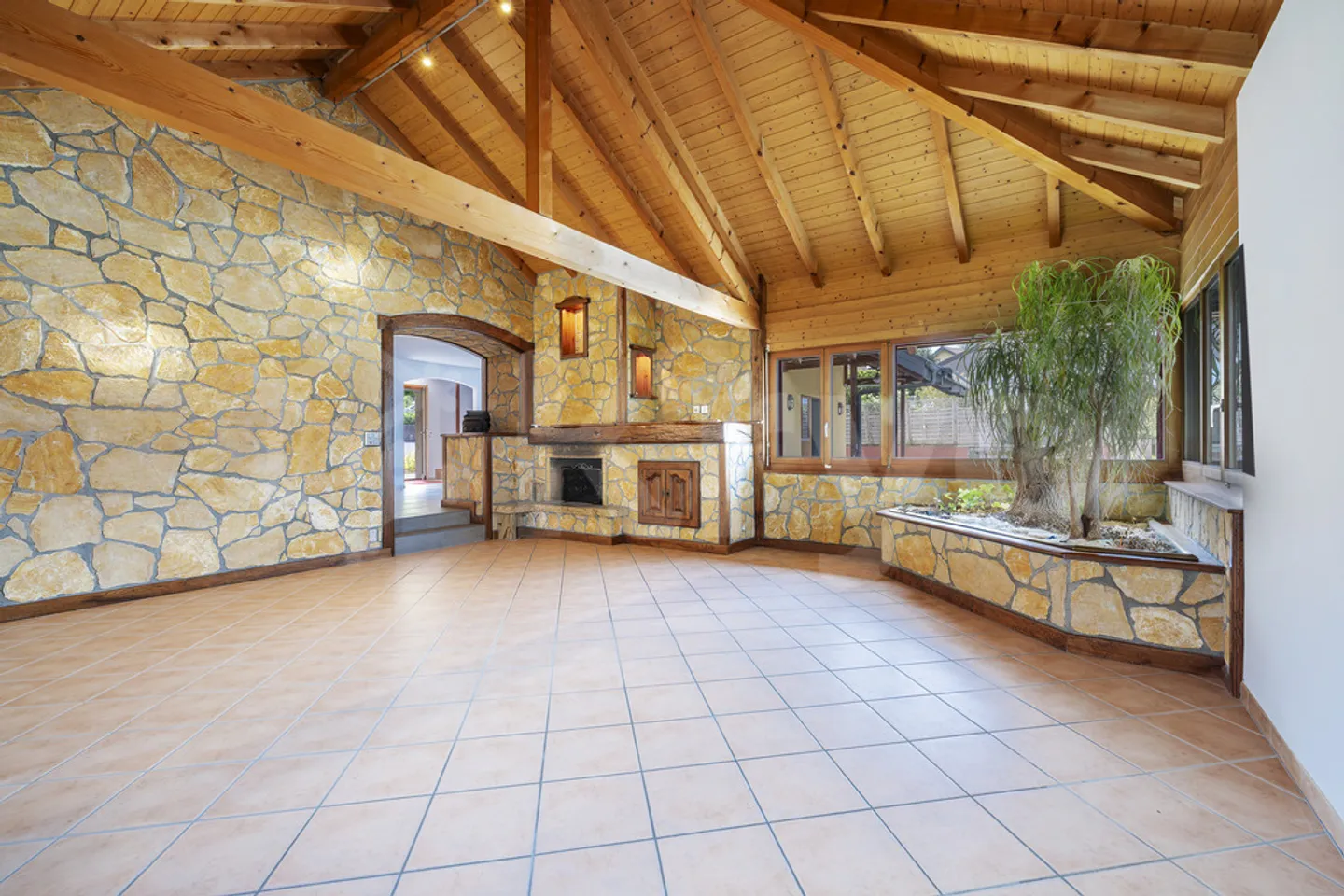 Villa d'exception avec vue lac - Photo 5 sur 12