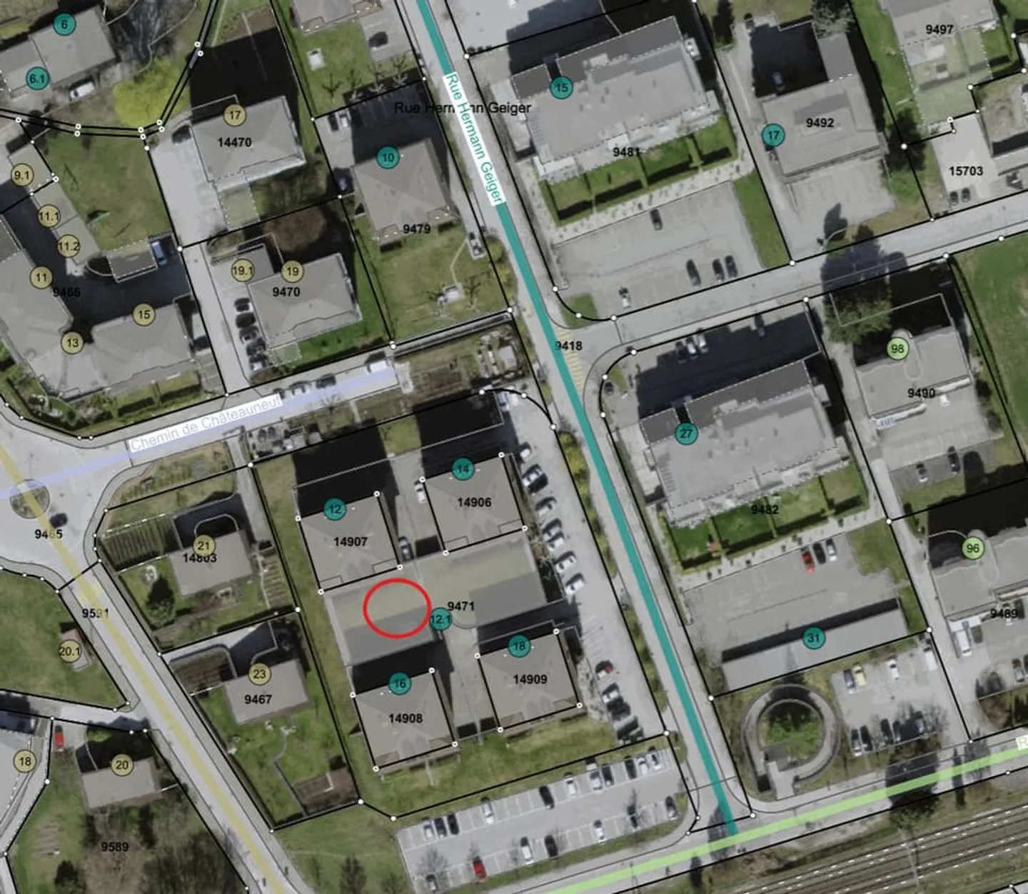 SION | Place de parc intérieure - Photo 2 of 2