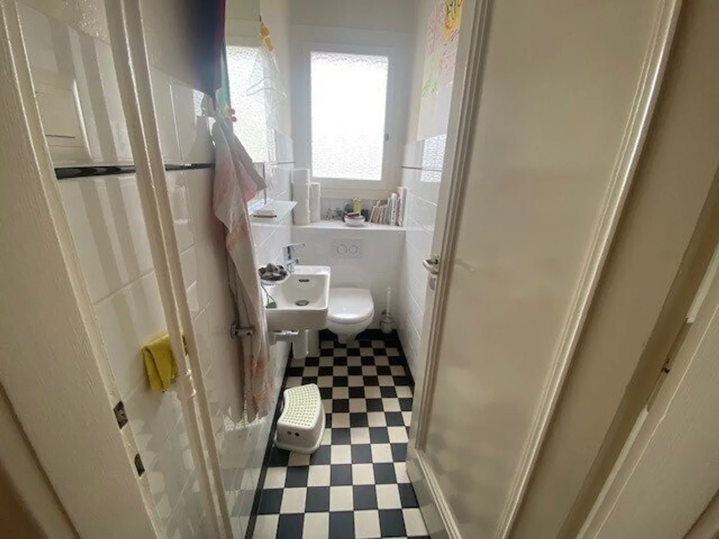 Spacious 4.5-room apartment with balconies - Photo 7 of 11