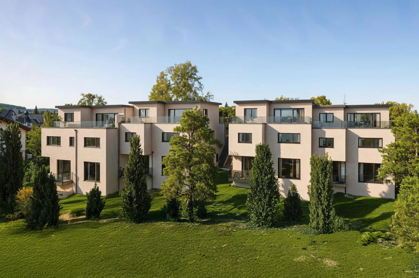 Terrassierte Neubau Haushälfte an erhöhter Lage - Foto 2 von 12