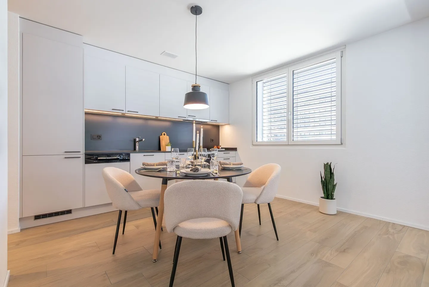 3 ½ Zimmer-Neubauwohnung in Visp mieten - Foto 1 von 7