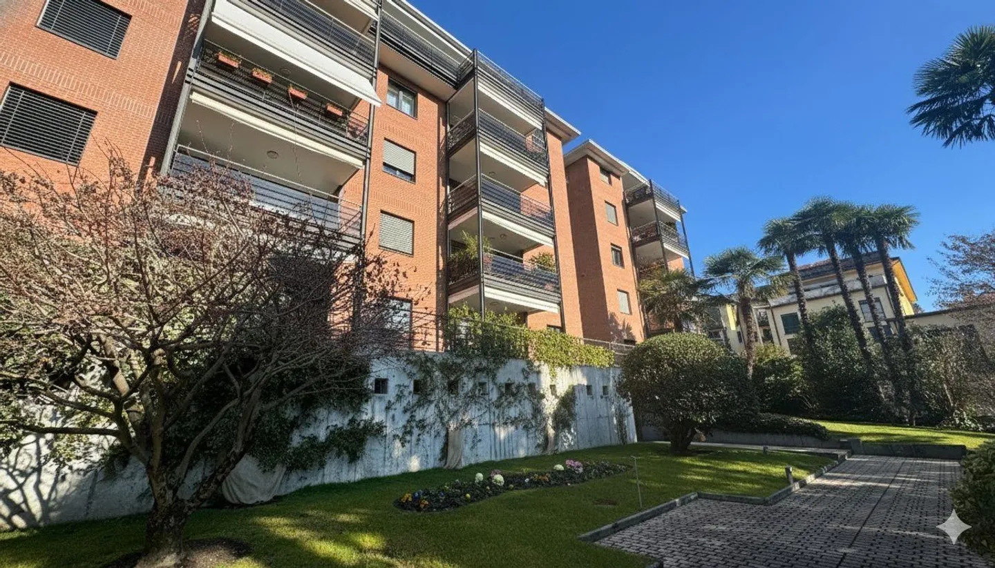 Attico 5.5 locali vista lago a Muralto - Seconda casa - Foto 8 di 8