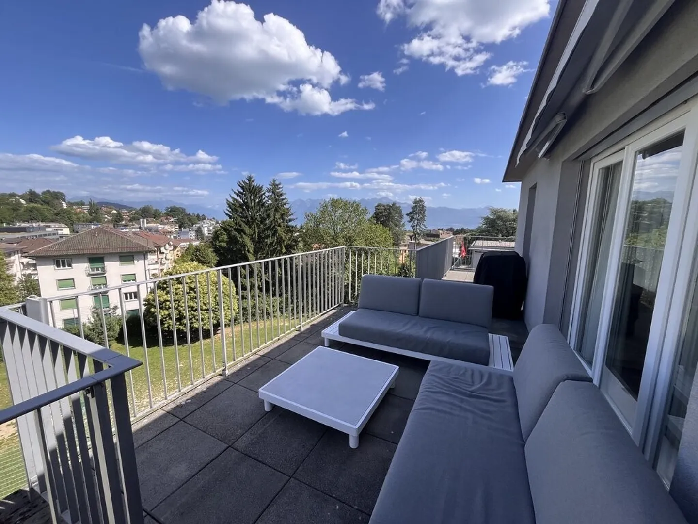 Beautiful apartment for rent - Photo 9 of 9