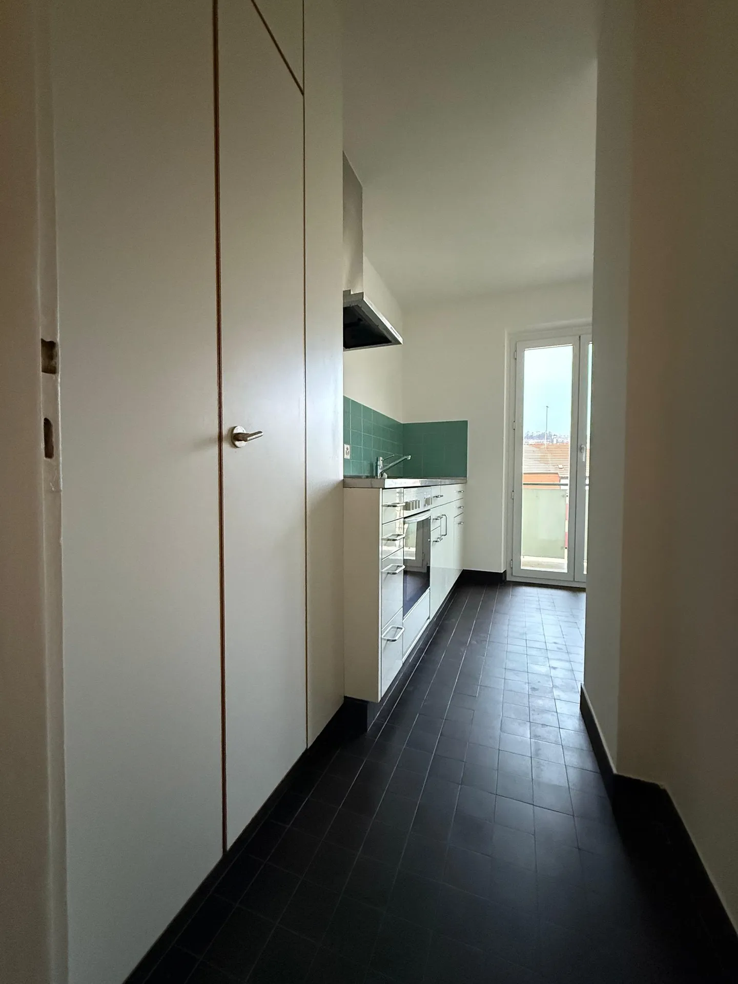 Schöne 3-Zimmerwohnung mit Aussicht - Foto 6 von 12