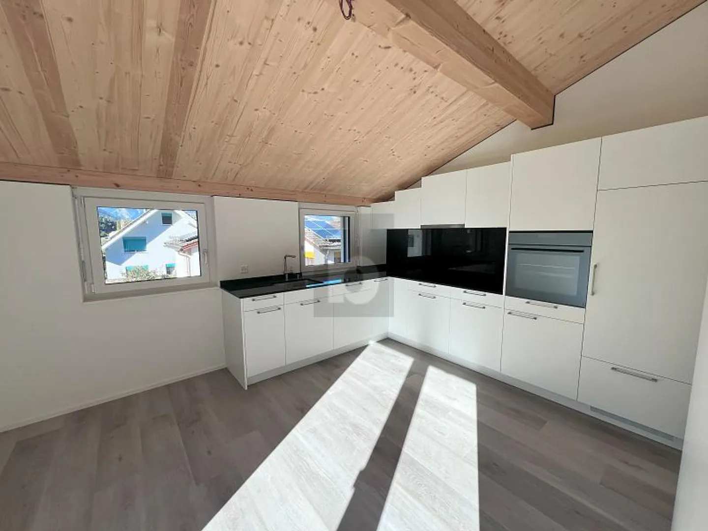 LA TUA NUOVA CASA CON FASCINO - Foto 3 di 6