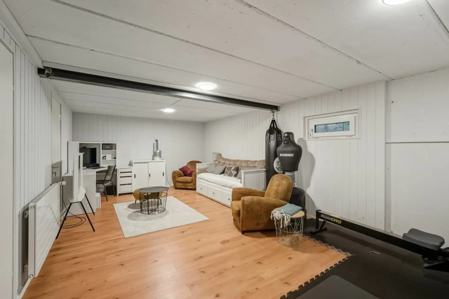 Semi-Detached Villa Fully Renovated in Orbe - Photo 9 of 11