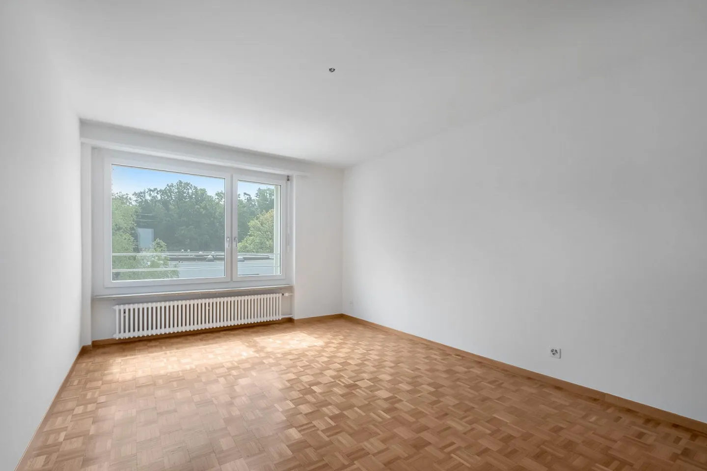 Grosszügige Wohnung nahe dem Wald - Foto 4 von 7