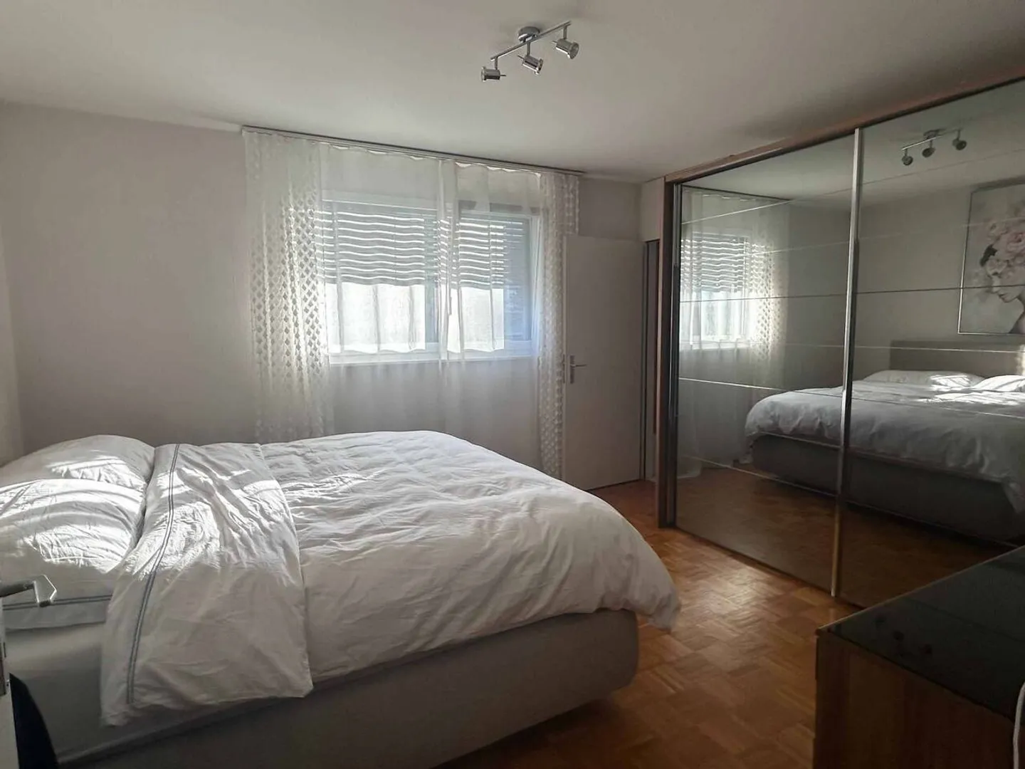 Magnifico appartamento di 4,5 stanze al 2° piano con vista sul lago - Foto 5 di 7