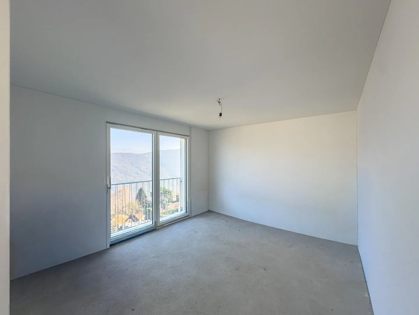 Villa with garden in Agra - Photo 4 of 12