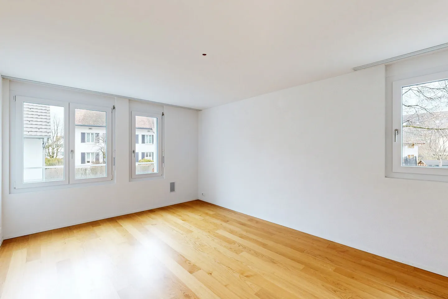 Modern 3.5-Room Apartment - Photo 6 of 11