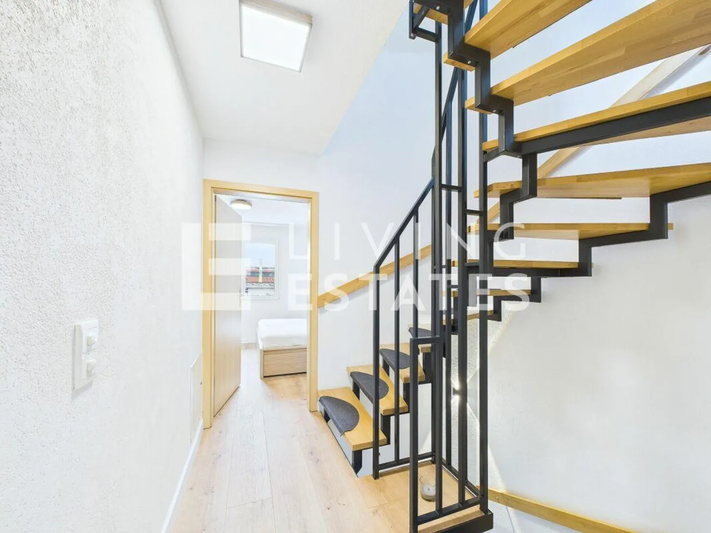 A HOME FOR THE NEXT STEP - Photo 11 of 17