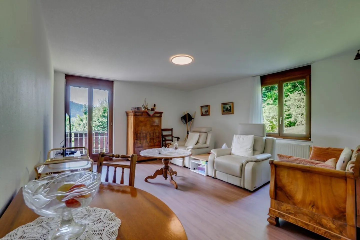Casa plurifamiliare + 1 appartamento a Plasselb 75 - Foto 5 di 8