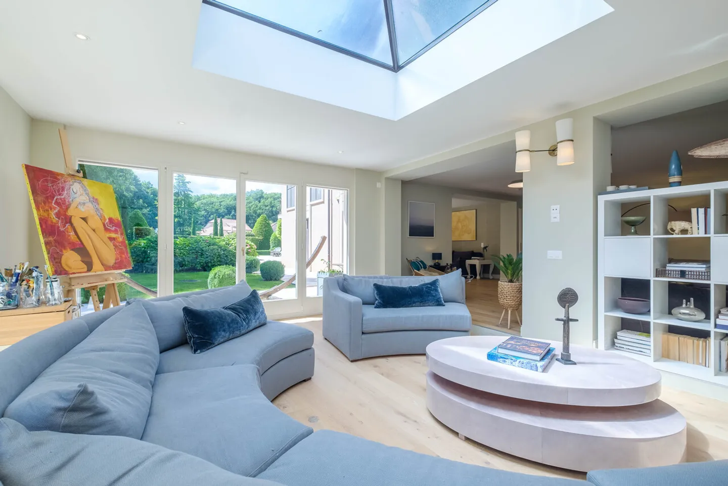 Geräumige Familienvilla mit wunderschönem Garten und Schwimmbad, Mies - Foto 6 von 13