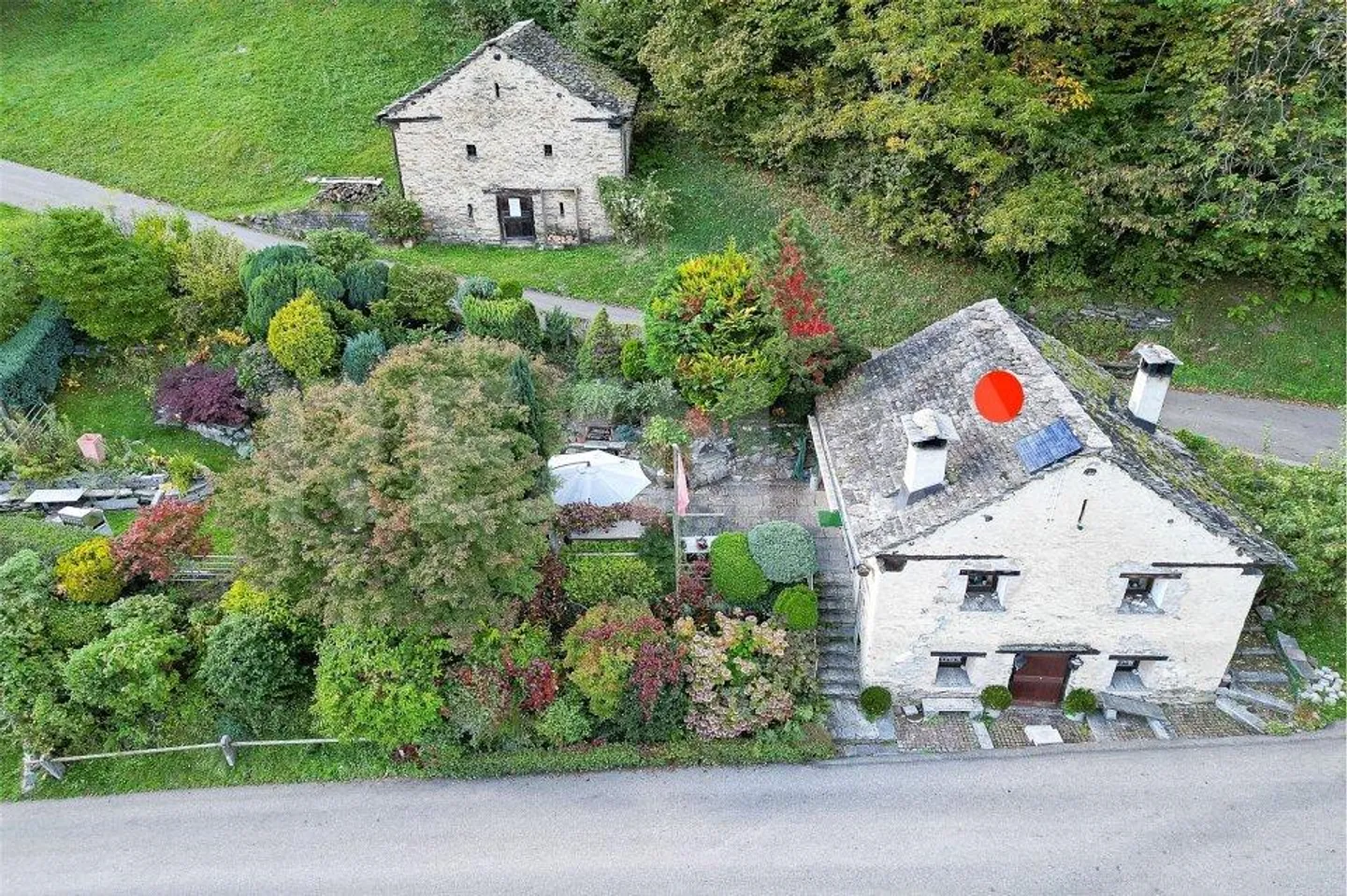 Rustique avec vue sur la vallée - Photo 1 sur 13