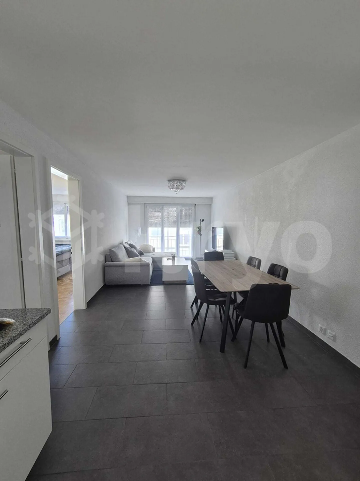 Apartment for rent - Photo 2 of 6