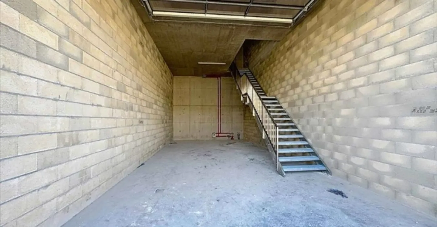 Storage space for rent - Photo 8 of 13