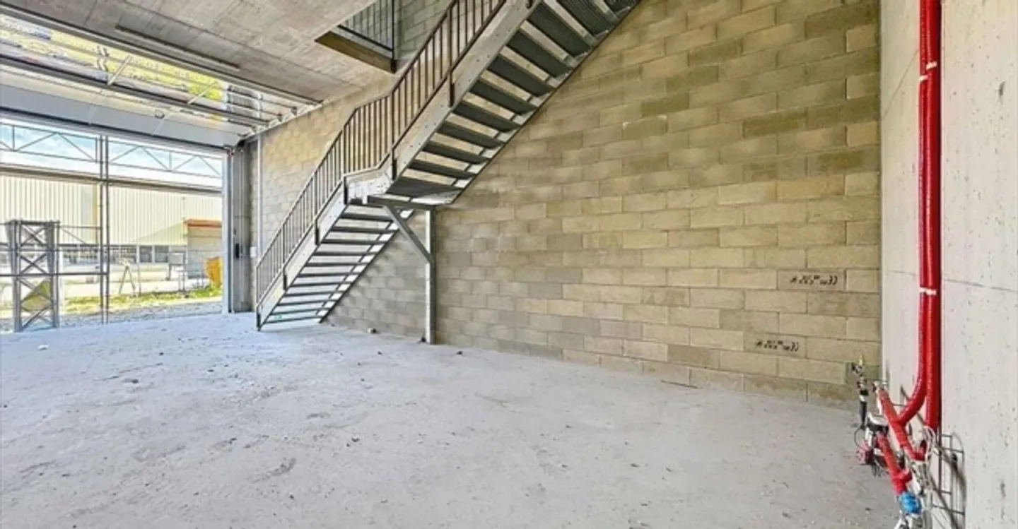 Storage space for rent - Photo 9 of 13