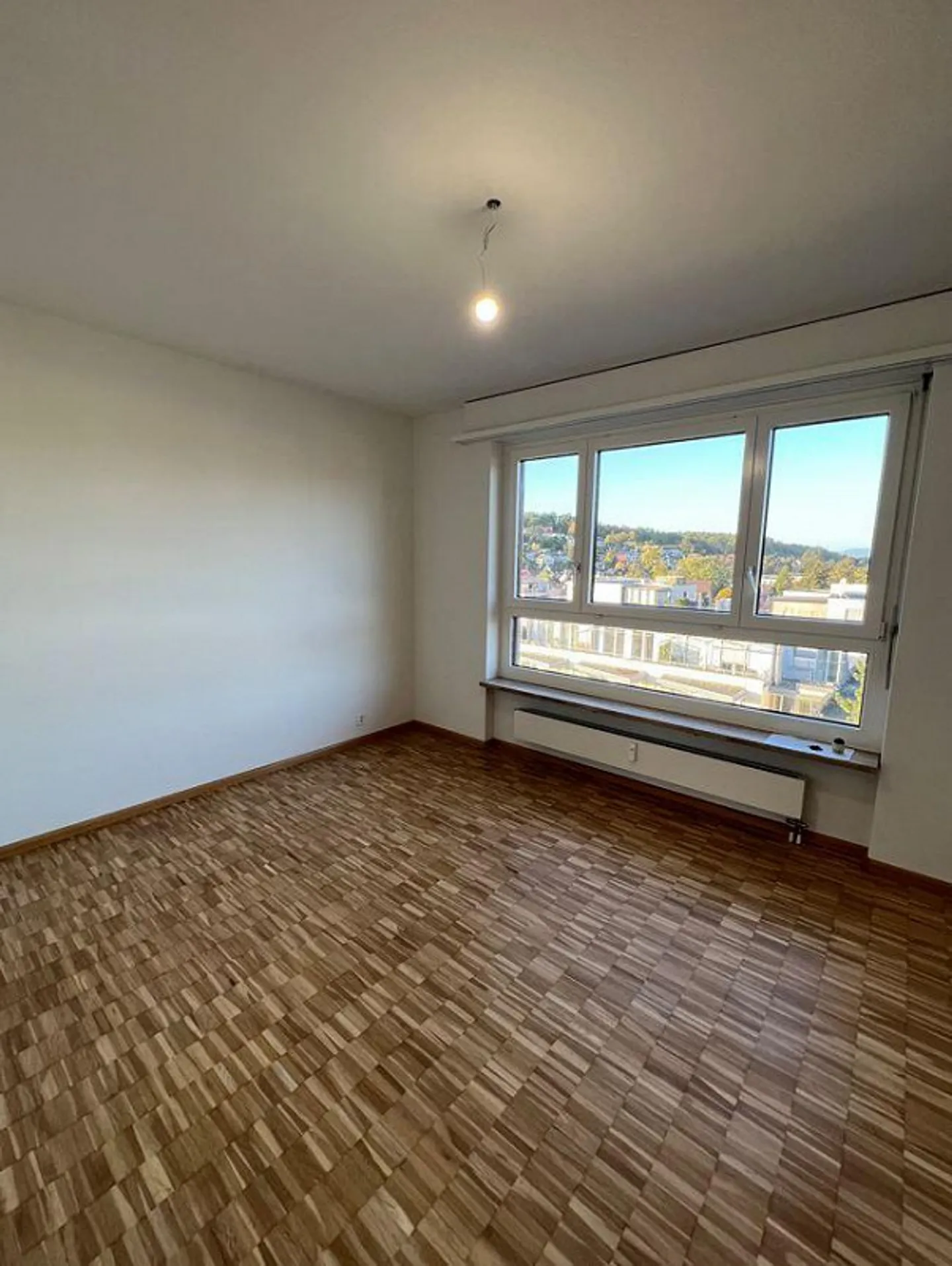 Appartement lumineux au centre de Reinach - Photo 4 sur 6