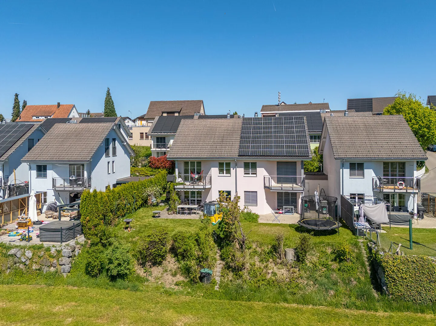 Votre nouveau paradis familial ensoleillé dans le vert - Photo 10 sur 11