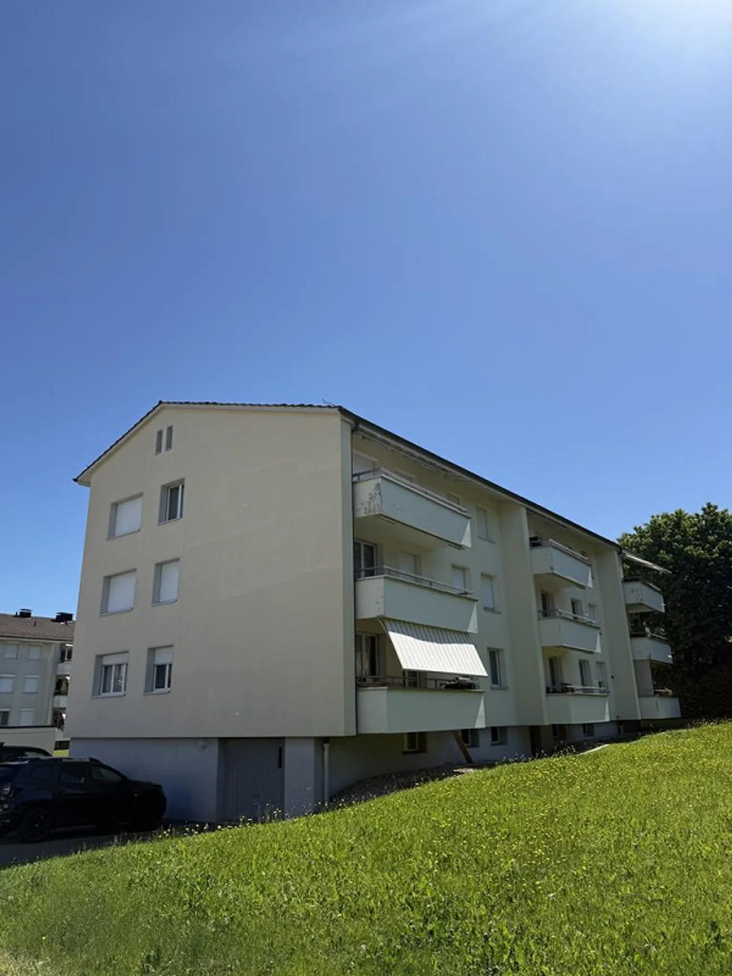 Single apartment in a beautiful, quiet residential area - Photo 1 of 5