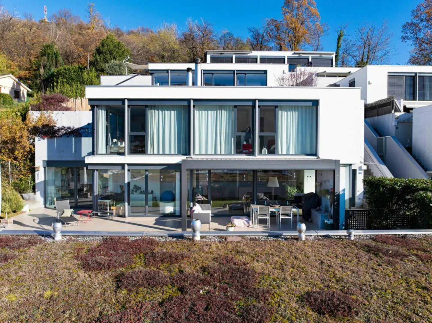 CADEMPINO - Elegante Wohnung mit herrlichem Garten - Foto 15 von 17