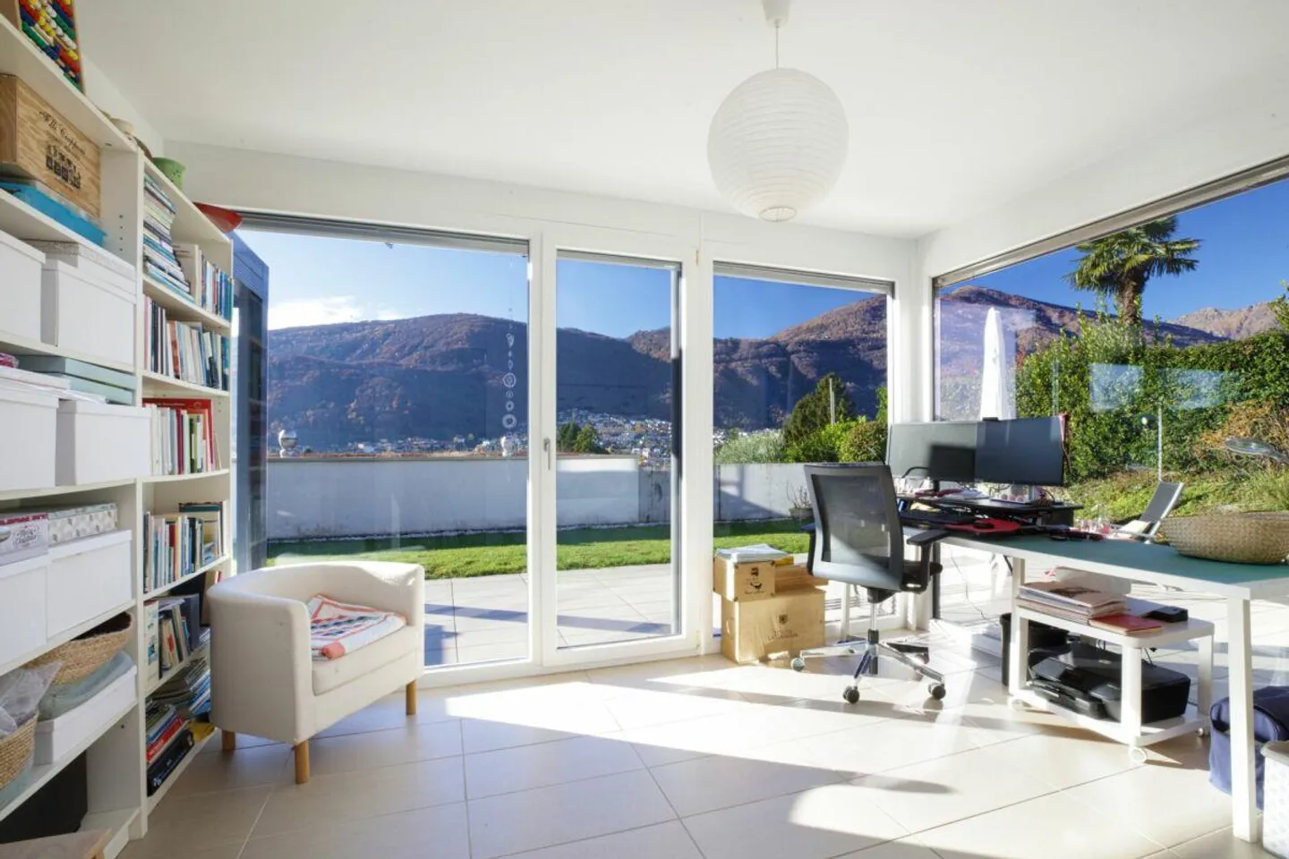 CADEMPINO - Elegante Wohnung mit herrlichem Garten - Foto 10 von 17