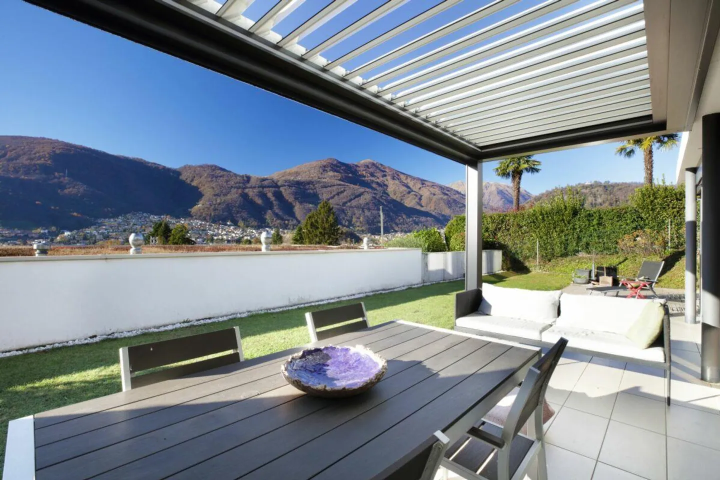 CADEMPINO - Elegante Wohnung mit herrlichem Garten - Foto 12 von 17