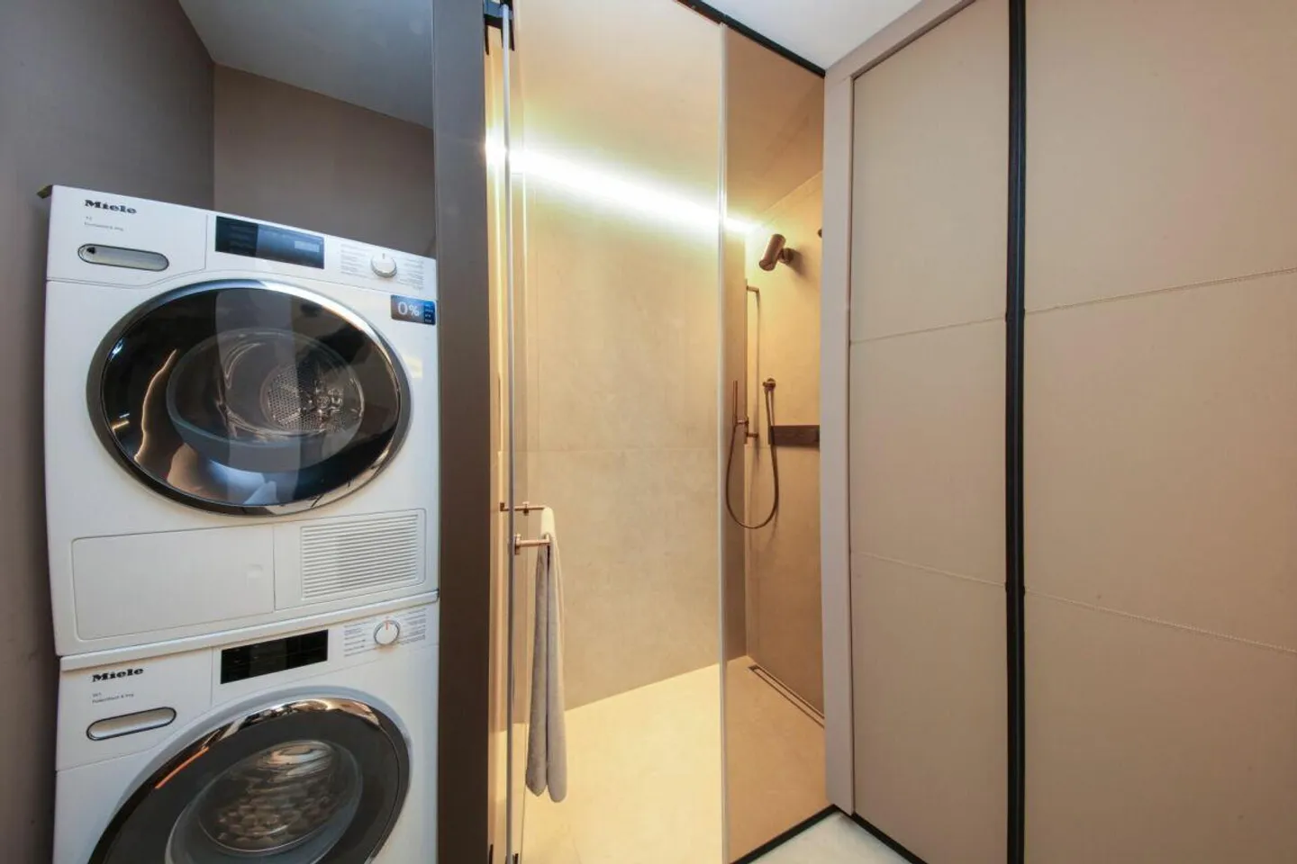 Appartamento esclusivo con comfort moderni a Minusio - Foto 10 di 13
