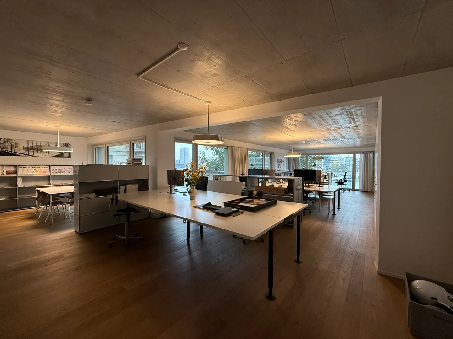 Einzigartige Bürofläche mit Rheinblick - Foto 1 von 10