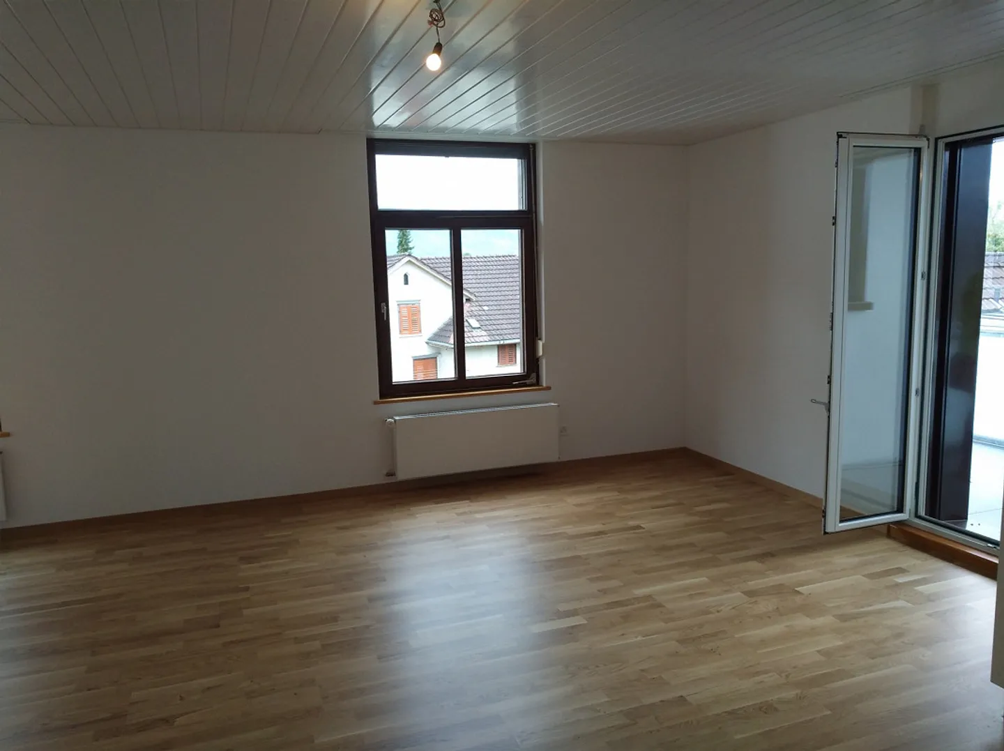 Appartement 3.5 pièces, 1er étage, gauche - Photo 5 sur 16