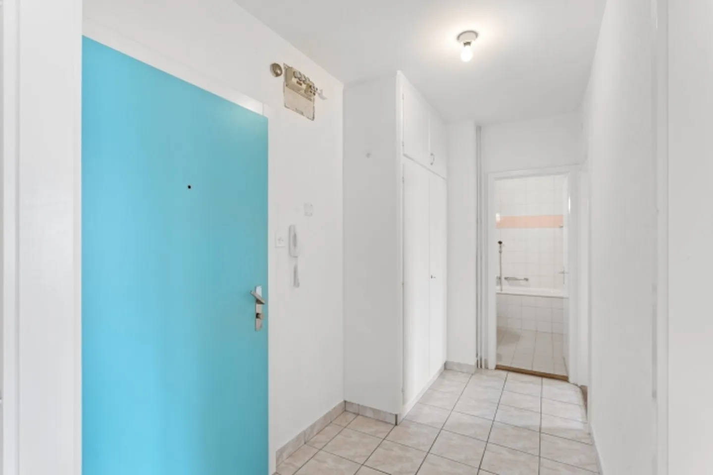 Appartamento in affitto - Foto 7 di 8