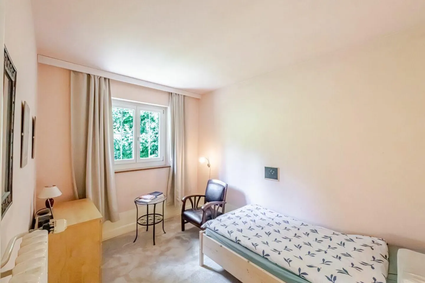 Historisches Einfamilienhaus trifft moderne Möglichkeiten - Photo 8 of 10